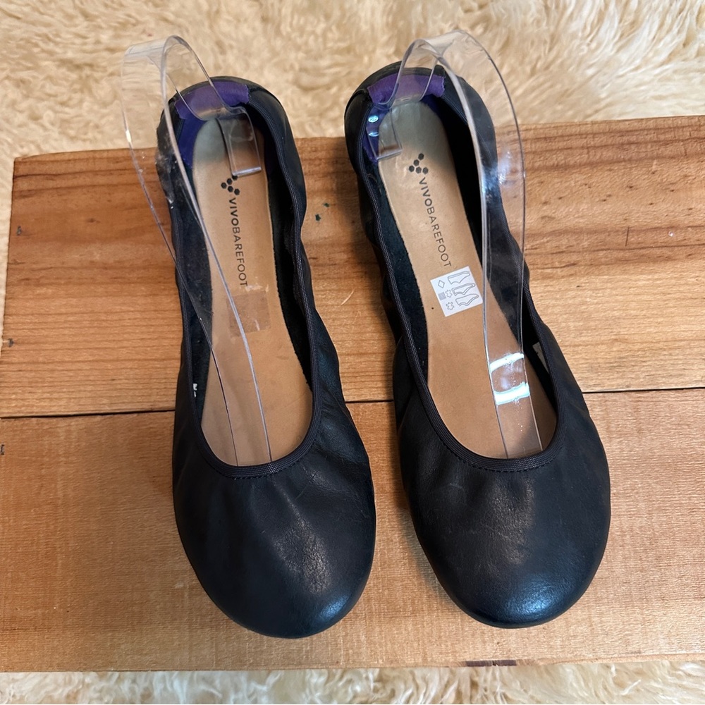 Vivobarefoot Jing Jing black leather ballet flats EU 40 / USA 9